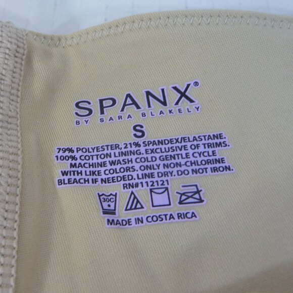 SPANX SIZE SMALL GIRL SHORT HIDE & SLEEK - Picture 3 of 8